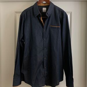 JB HOLT, long sleeve dress shirt, athletic fit, 100%cotton, great like new